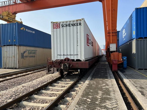 苏州开出首趟中老铁路国际货运列车